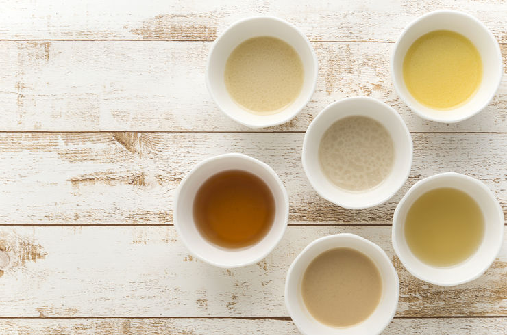 女性が笑っている